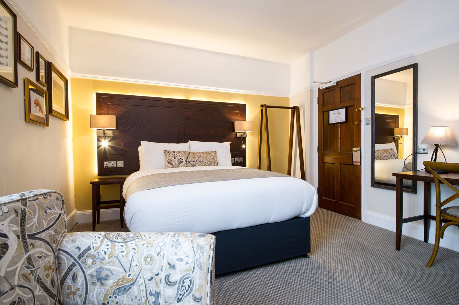 the-colney-fox-hotel-in-st-albans-innkeeper-s-collection
